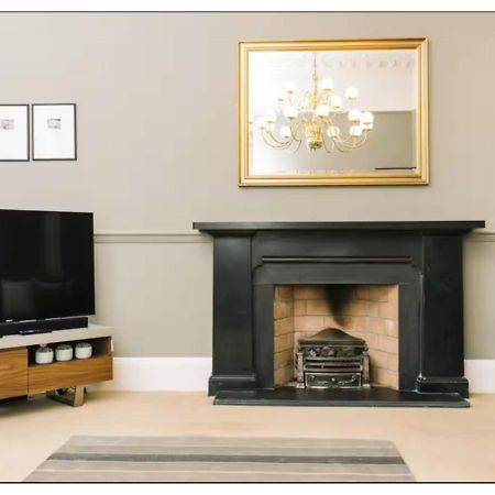 Joivy Palmerston Place Residence - Luxury City Centre Apt With Private Parking EDI Eksteriør billede
